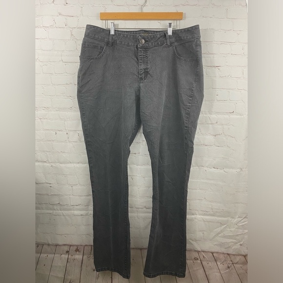 Riders By Lee Jeans Women Size 18W/L Midrise Bootcut Stretch Faded Black Wash - Picture 1 of 7
